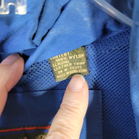 Mens Timberland Weathergear Jacket Fold away Hood 4 Zip Pockets Size Medium - Picture 16 of 16